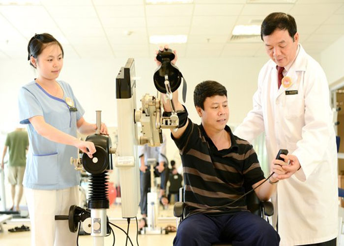 Tập thể dục sớm cho bệnh nhân tai biến mạch máu não giúp bệnh nhân nhanh chóng phục hồi sức khỏe